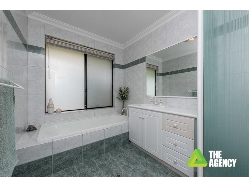 101 Chessell Drive, Duncraig WA 6023