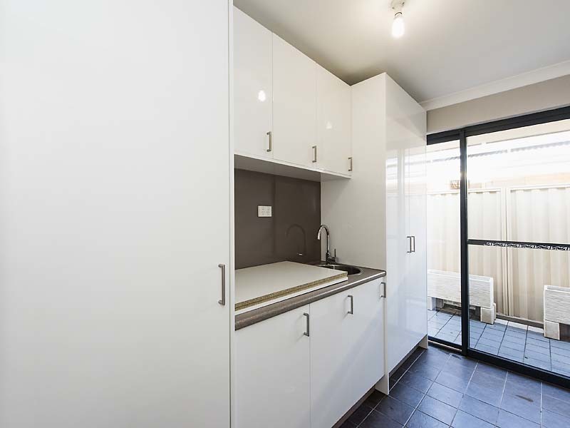 5 Yonga Way, South Guildford WA 6055