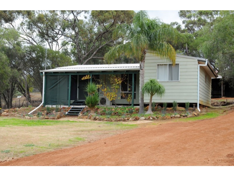3 Connor Street, Toodyay WA 6566