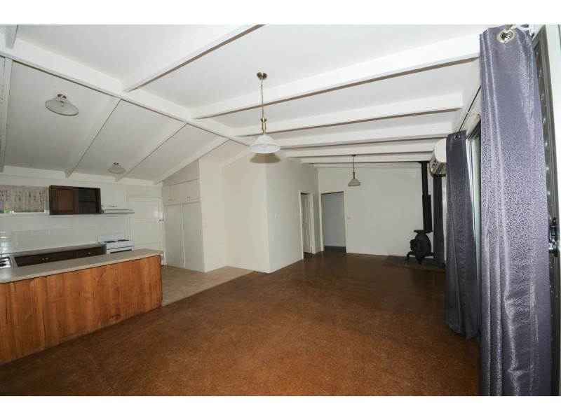 3 Connor Street, Toodyay WA 6566
