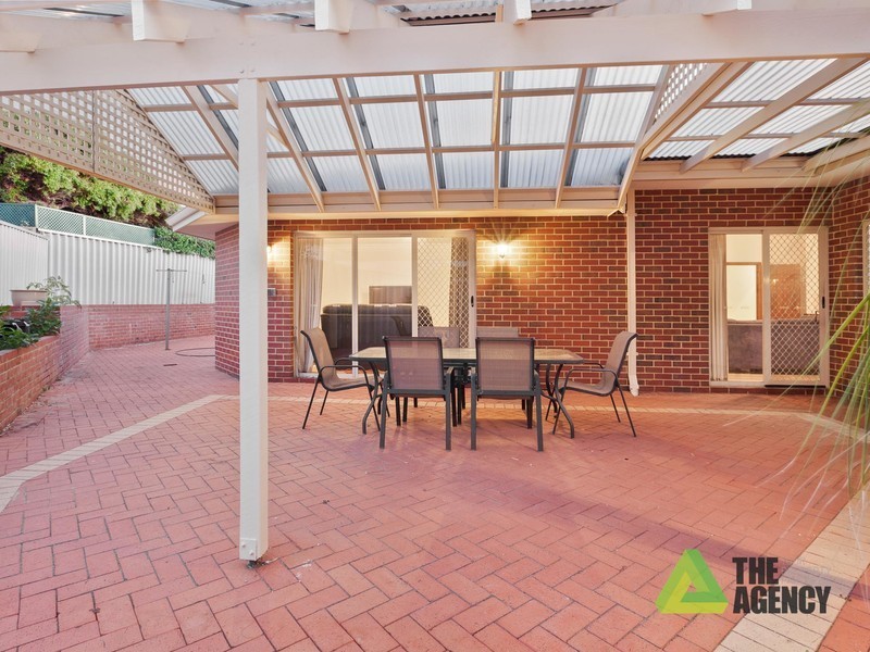 25 Houghton Way, Winthrop WA 6150