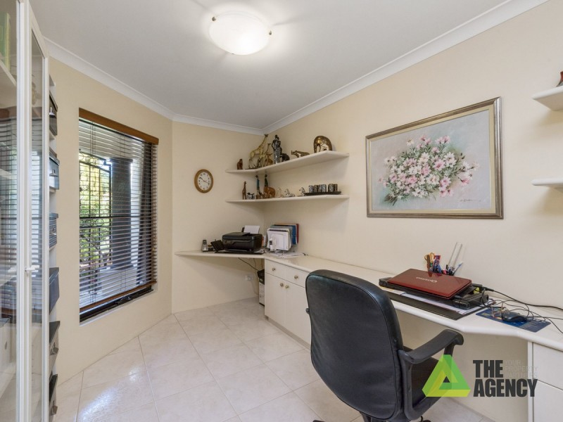 6 Taranto Way, Ellenbrook WA 6069