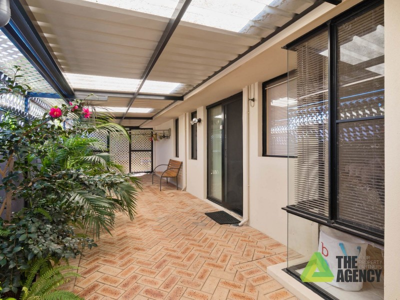 6 Taranto Way, Ellenbrook WA 6069