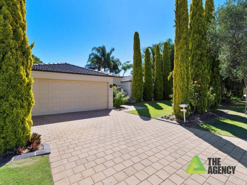 6 Taranto Way, Ellenbrook WA 6069