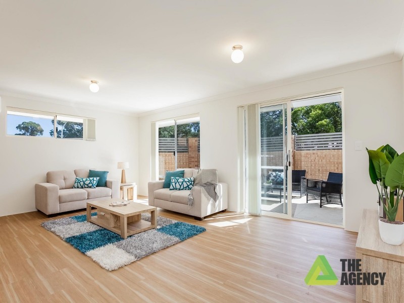 1/22 Kwella Entrance, Greenfields WA 6210