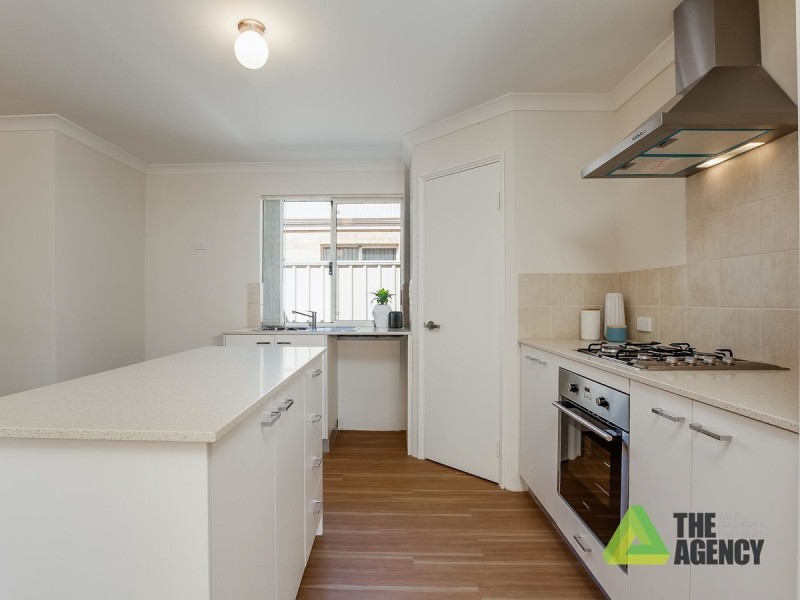 1/22 Kwella Entrance, Greenfields WA 6210