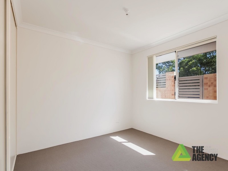 1/22 Kwella Entrance, Greenfields WA 6210