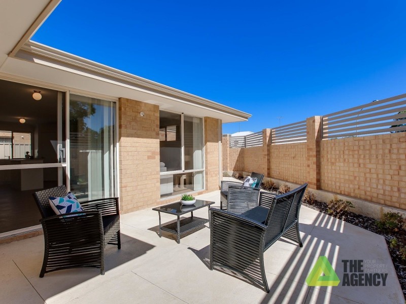 1/22 Kwella Entrance, Greenfields WA 6210