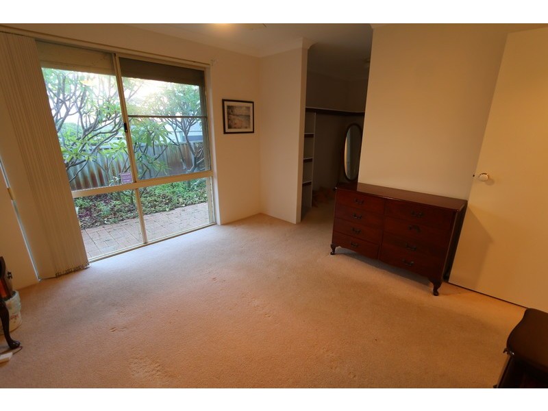 1 Bonito Place, Golden Bay WA 6174