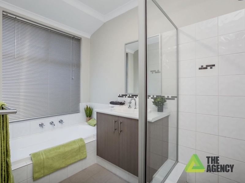 4 Jimjam Crescent, Ravenswood WA 6208