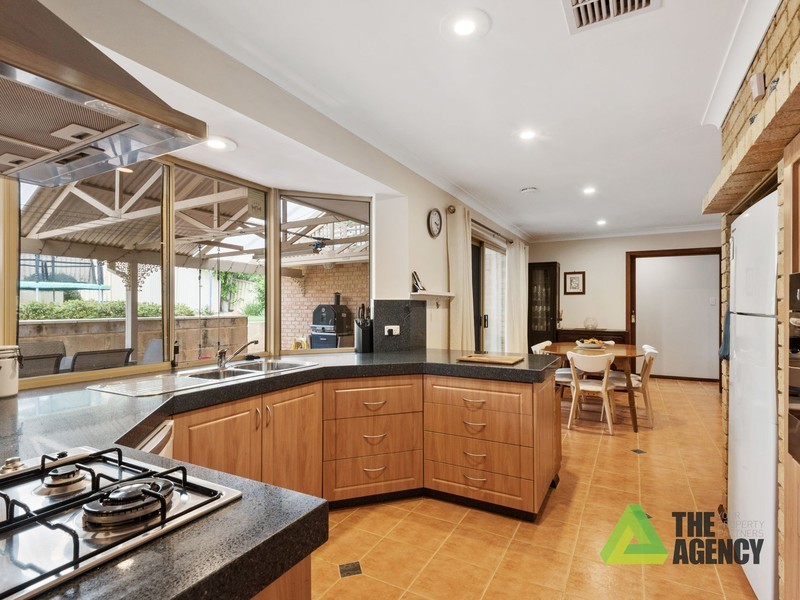 66 Moolanda Boulevard, Kingsley WA 6026