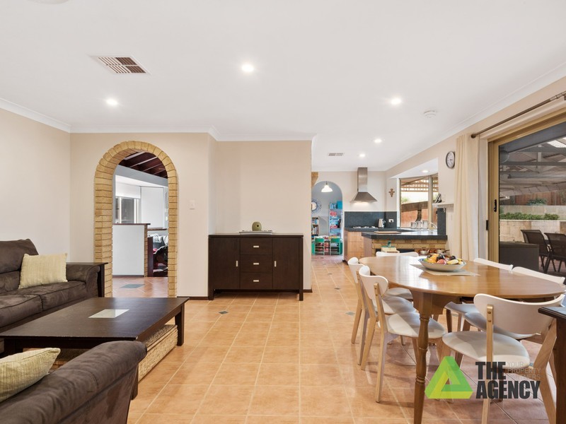 66 Moolanda Boulevard, Kingsley WA 6026