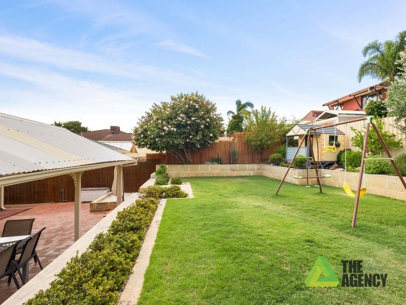 66 Moolanda Boulevard, Kingsley WA 6026