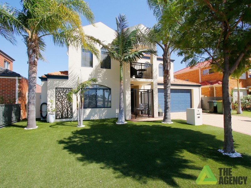 11 St Albans Promenade, Canning Vale WA 6155