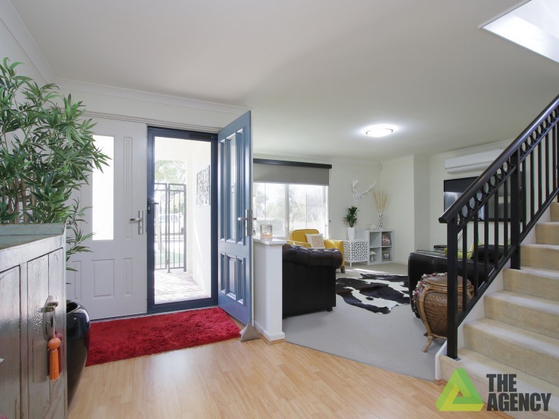 11 St Albans Promenade, Canning Vale WA 6155