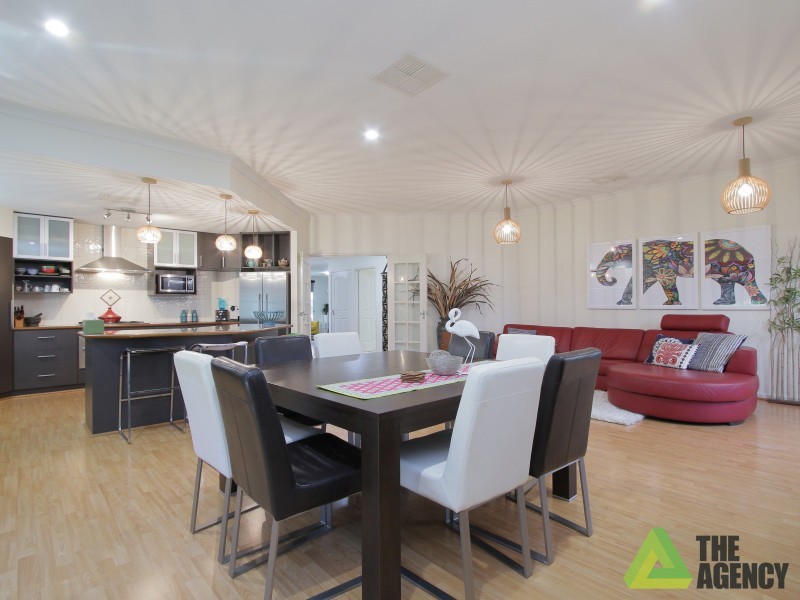 11 St Albans Promenade, Canning Vale WA 6155