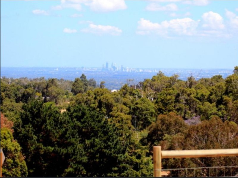 21 Grieve Way, Bedfordale WA 6112