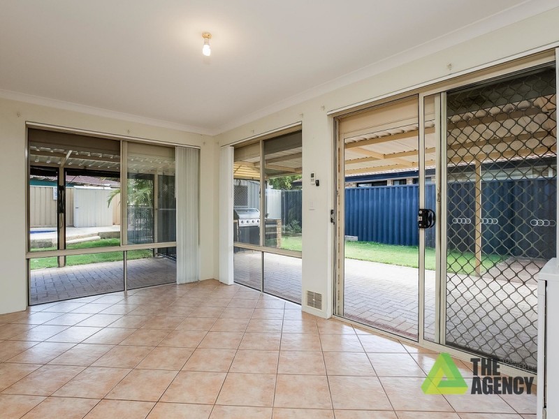 12 Manya Close, Greenfields WA 6210