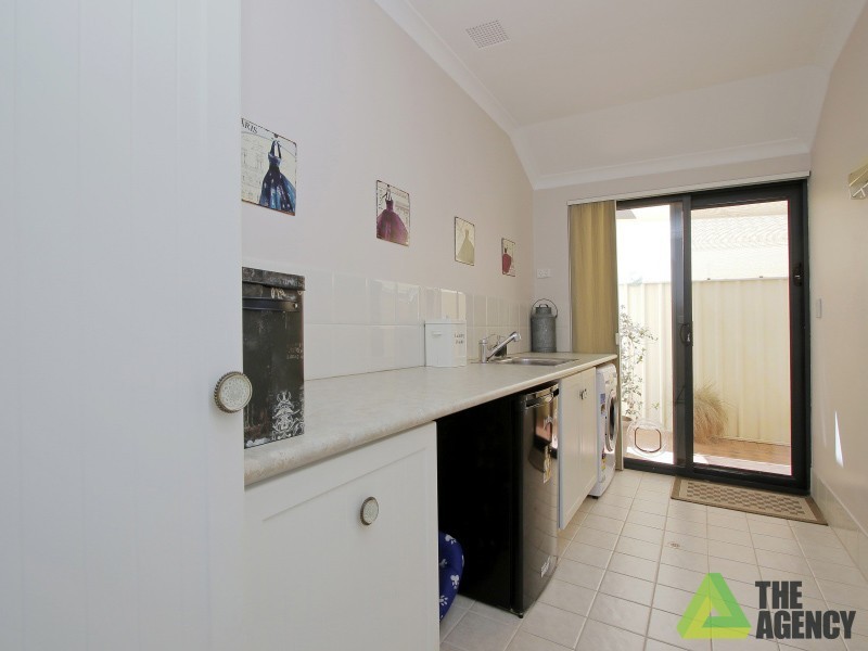 172 Southacre Drive, Canning Vale WA 6155