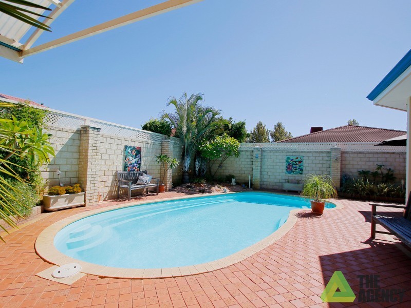 172 Southacre Drive, Canning Vale WA 6155