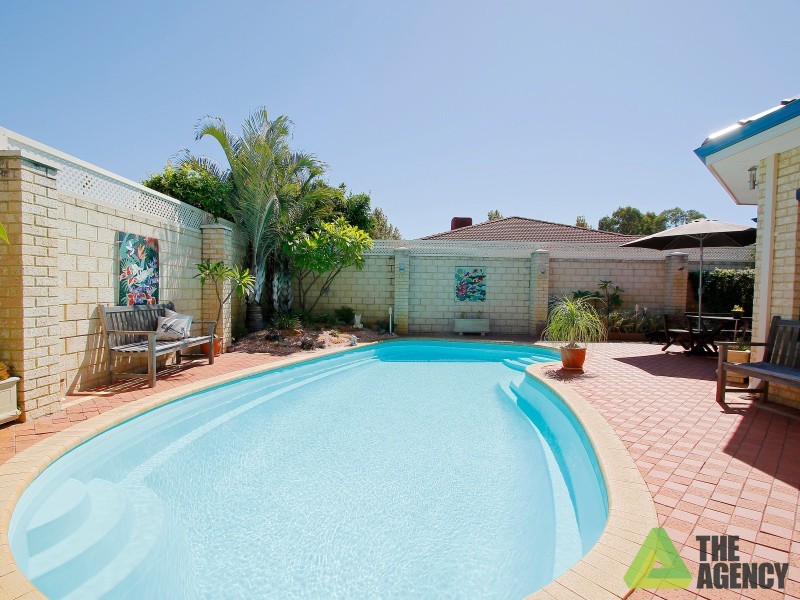 172 Southacre Drive, Canning Vale WA 6155