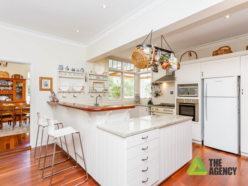 6 Maslin Crescent, Darlington WA 6070