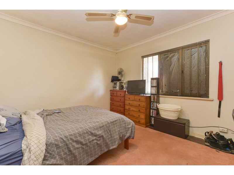 25 McCowan Street, Kenwick WA 6107