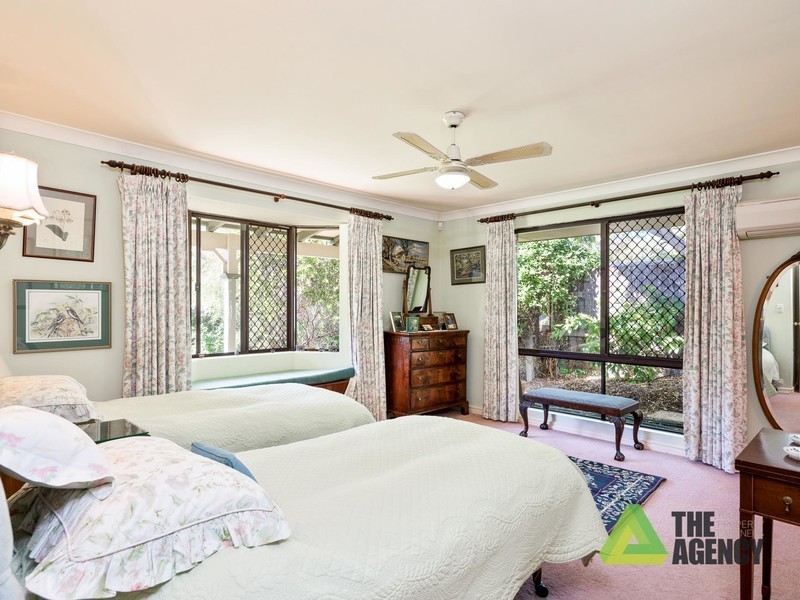 32 Benbullen Road, Kalamunda WA 6076