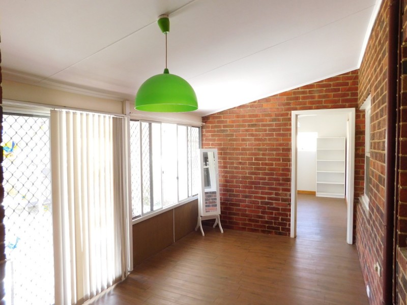 161 Kitchener Road, Alfred Cove WA 6154