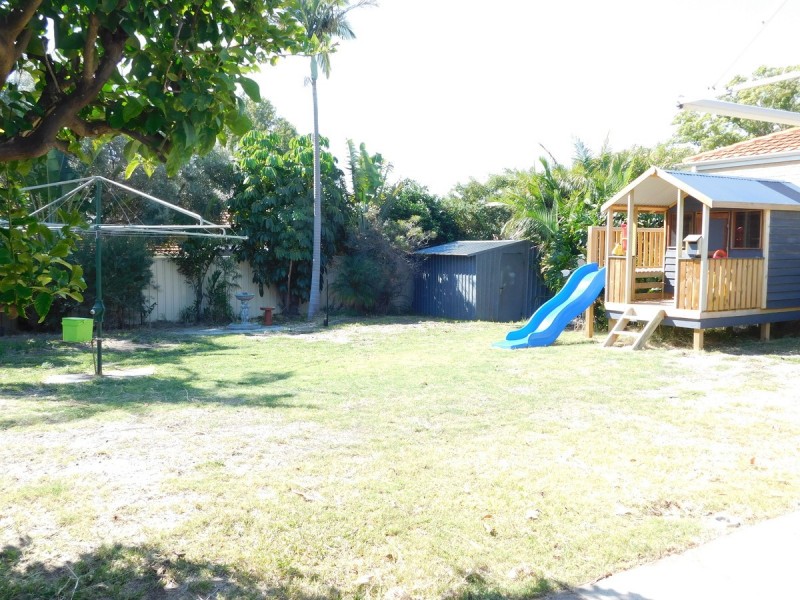 161 Kitchener Road, Alfred Cove WA 6154