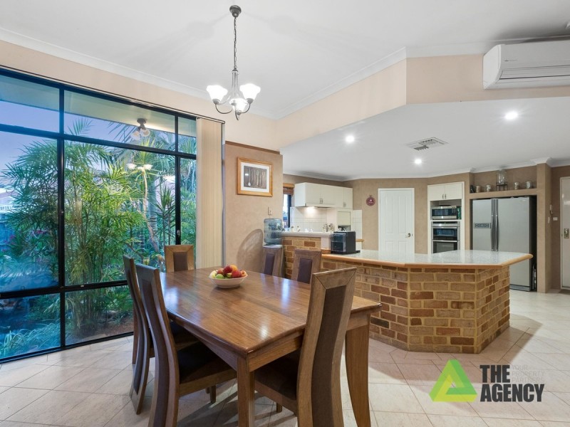 44 Riverdale Road, Helena Valley WA 6056