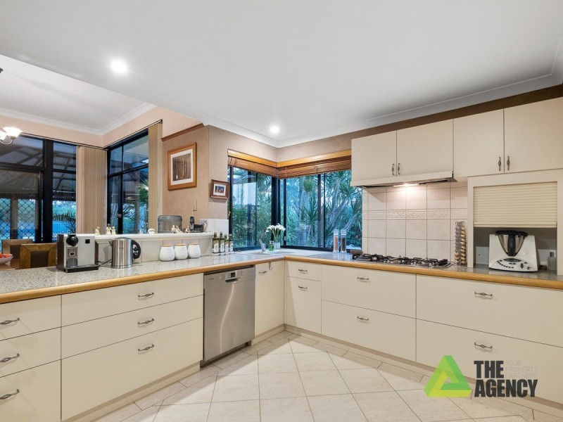 44 Riverdale Road, Helena Valley WA 6056