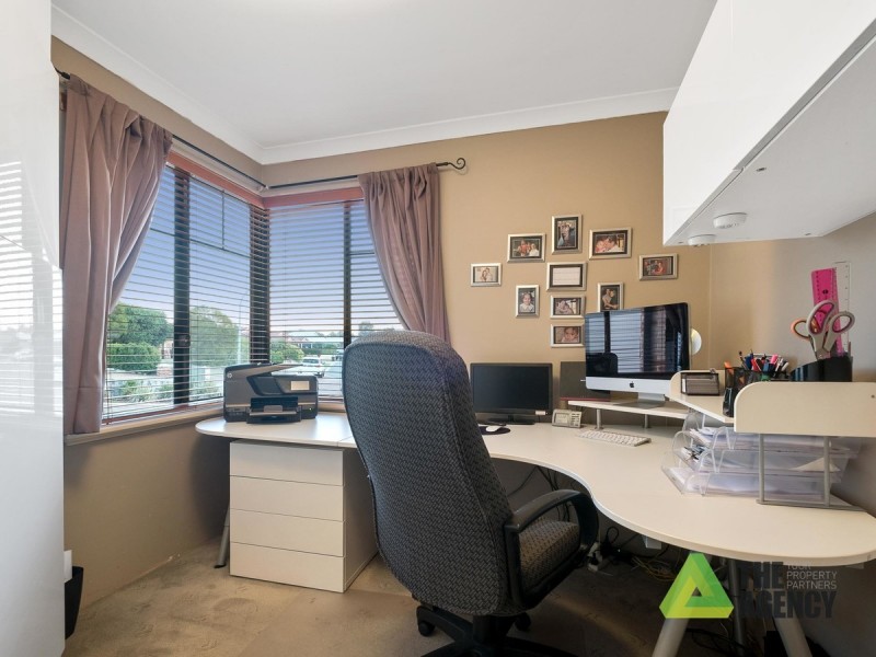 44 Riverdale Road, Helena Valley WA 6056