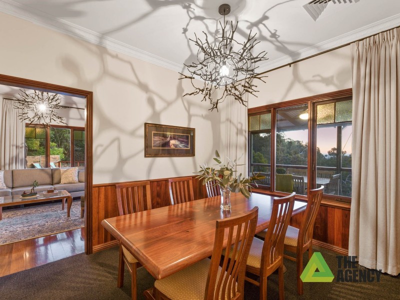 31 Nangana Way, Kalamunda WA 6076