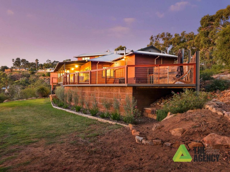 31 Nangana Way, Kalamunda WA 6076