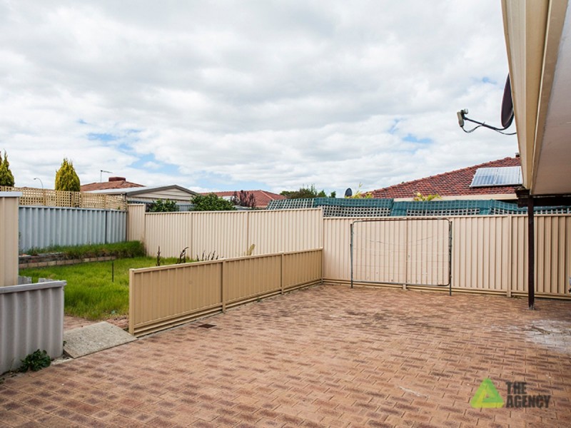 51 Rosewood Crescent, Dianella WA 6059