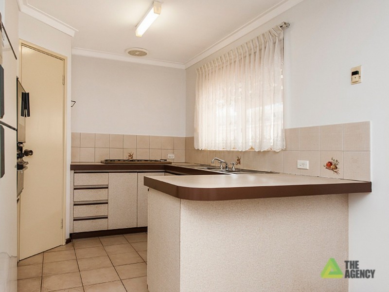 51 Rosewood Crescent, Dianella WA 6059