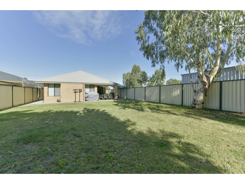 94 Postling Street, Kenwick WA 6107