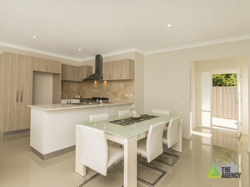 #20B & C Amberley Way, Westminster WA 6061