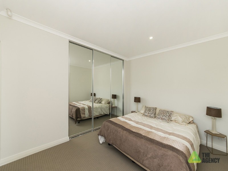 #20B & C Amberley Way, Westminster WA 6061