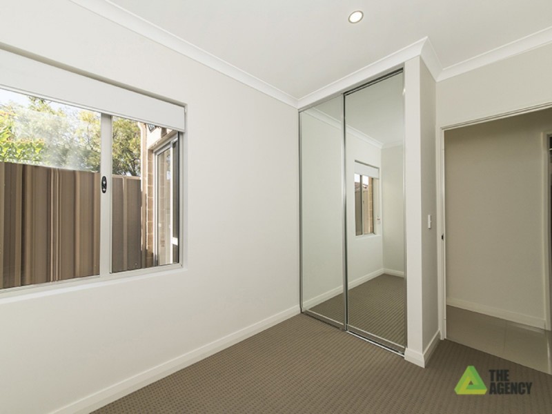 #20B & C Amberley Way, Westminster WA 6061