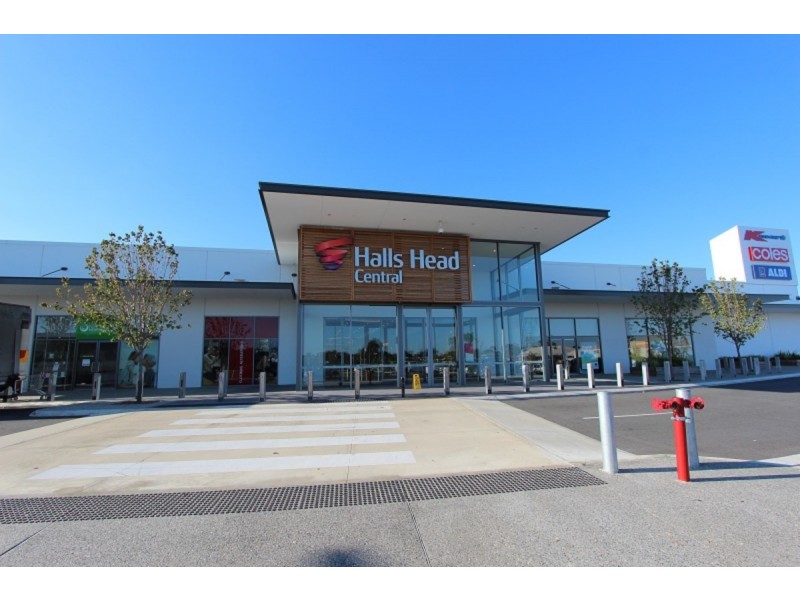 67 Glencoe Parade, Halls Head WA 6210