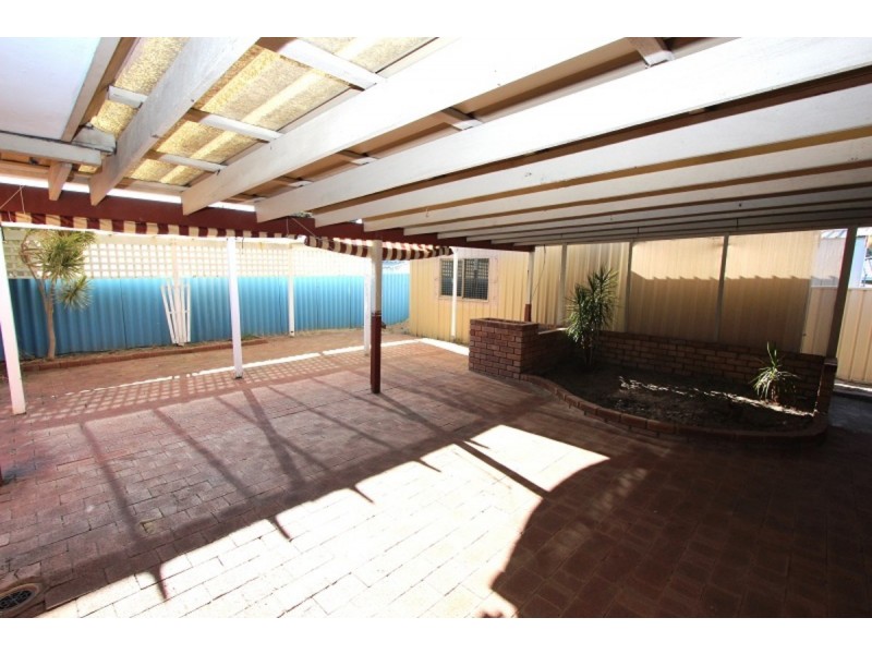 67 Glencoe Parade, Halls Head WA 6210