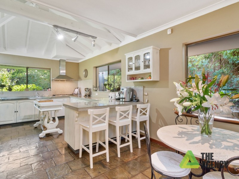 1 Fischer Road, Darlington WA 6070