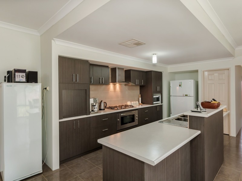 3 Karangi Circle, Byford WA 6122