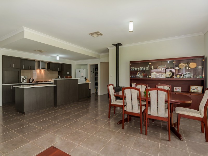 3 Karangi Circle, Byford WA 6122