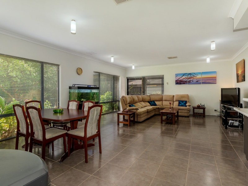 3 Karangi Circle, Byford WA 6122