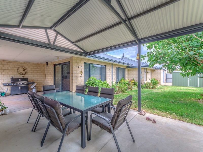 3 Karangi Circle, Byford WA 6122