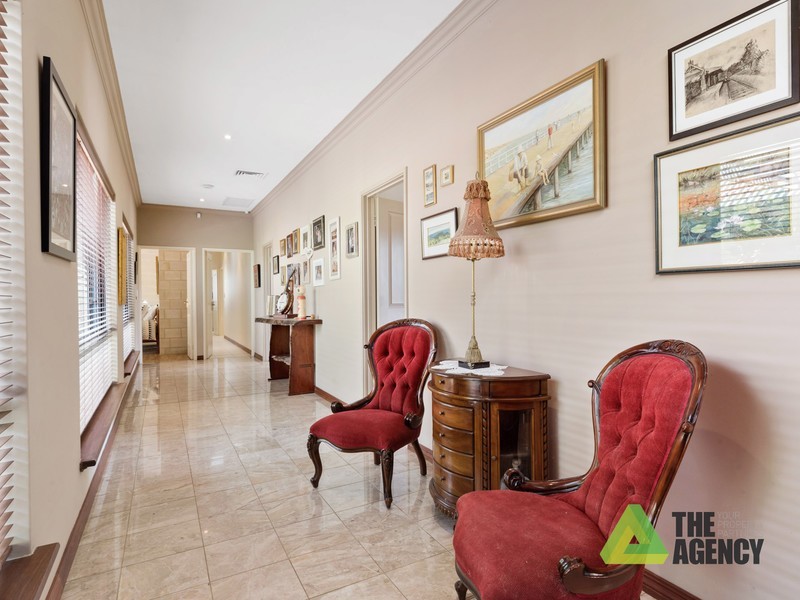 940 Bushlands Road, Hovea WA 6071