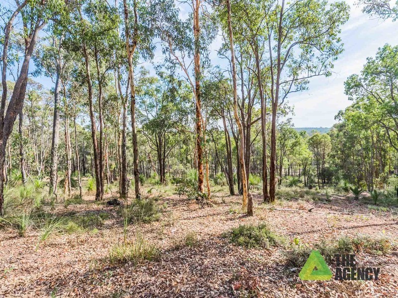 940 Bushlands Road, Hovea WA 6071
